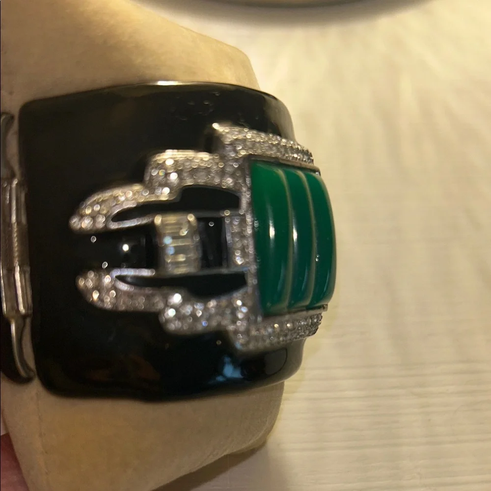 Vintage Kenneth Jay Lane art deco cuff bracelet with hinge opening. Beautiful! - Picture 5 of 9